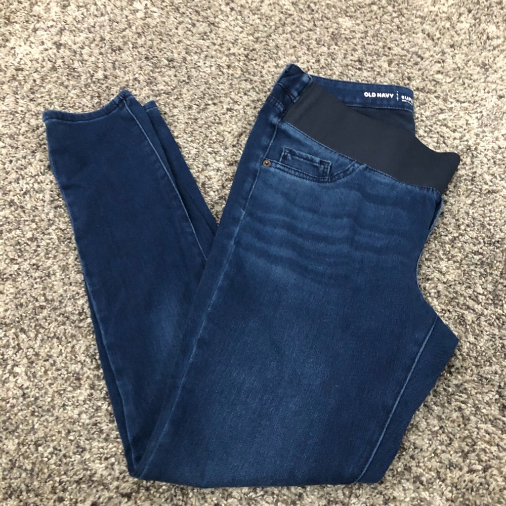 Women’s Maternity Skinny Jeans